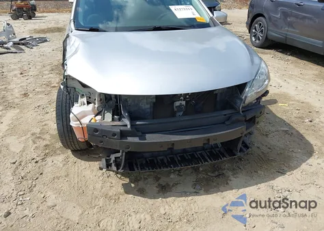 2015 Nissan Sentra S z USA, uszkodzony, nr VIN 3N1AB7AP4FY287685